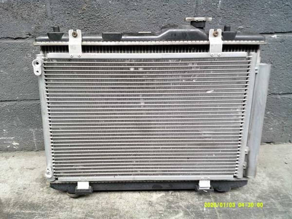 RADIATEUR COMPLET SUZUKI SWIFT ESSENCE 4/2005-2010 - Vue 1